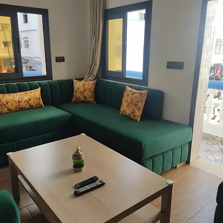 Appartement En M'Diq Centre Ville Pres De La Plage Exterior photo