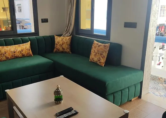 Appartement En M\'Diq Centre Ville Pres De La Plage